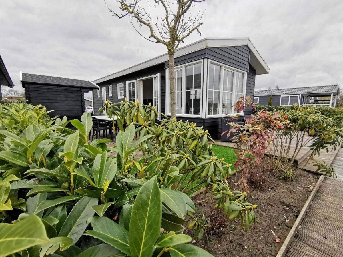Giet Oan gelegen op Resort Venetië Giethoorn Buitenkant foto