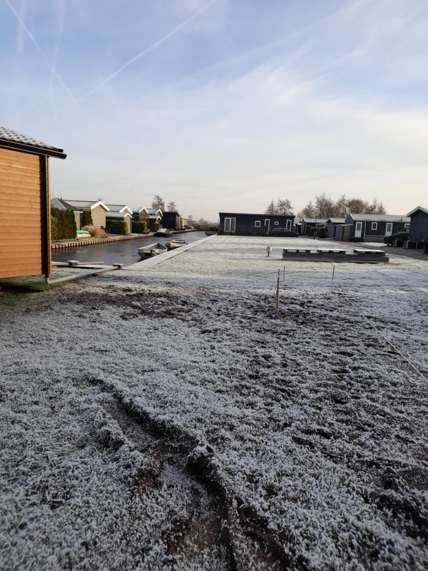 Giet Oan gelegen op Resort Venetië Giethoorn Kamer foto